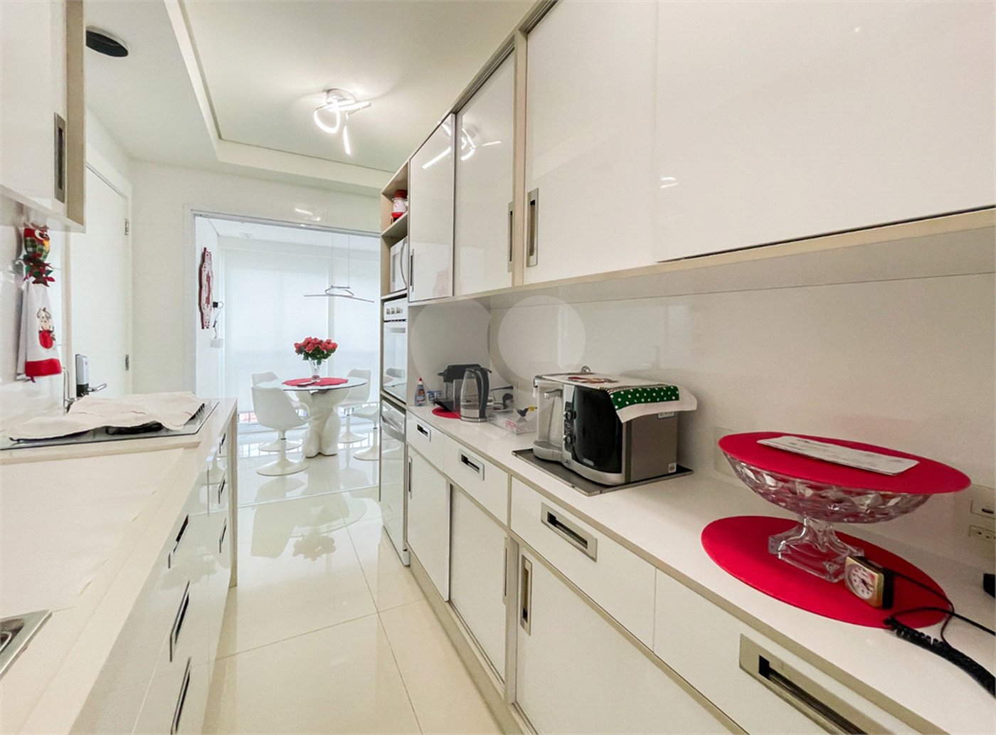 Apartamento á venda no Ipiranga com 170m2, com 3 suítes próximo ao Museu e parque do ipiranga.