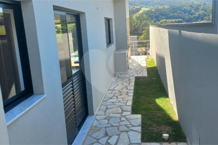 Casa Condomínio Santa Isabel em Louveira