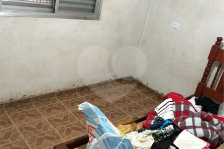 Casa com 300m², 5 quartos (3 suítes), 3 garagens, à venda em Itaquera