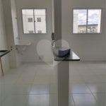 Apartamento no Condomínio Parque dos Manacás.