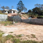 Terreno em Atibaia com 681 metros, pronto para construir, excelente localização, aceita financiamento