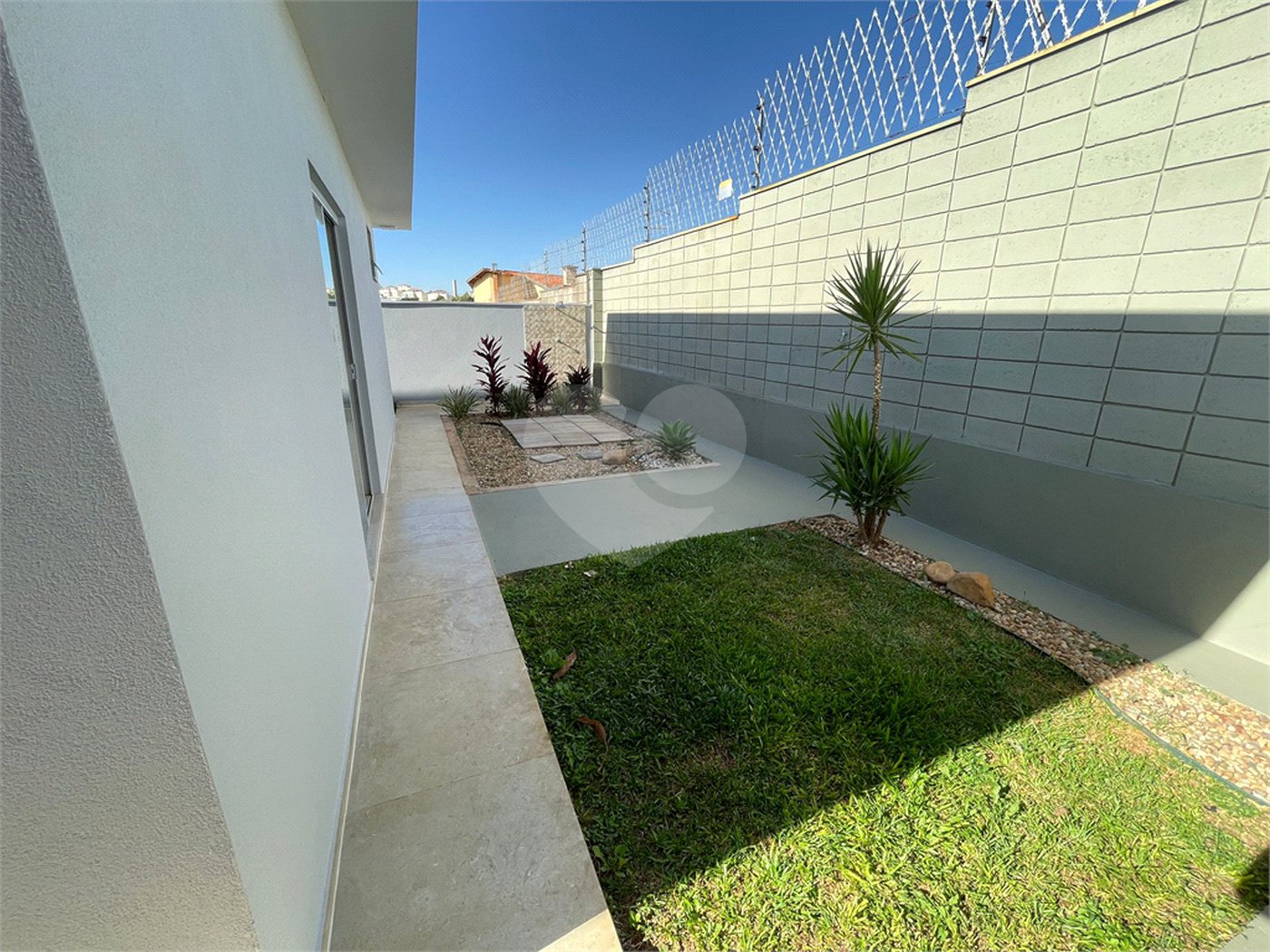 Casa Térrea à Venda no Parque Faber III – Conforto e Elegância