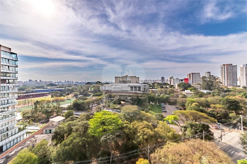 Vila Clementino - 161 m² | 2 dormitórios, com possibilidade de 3 | suíte master | 3 vagas | depósito