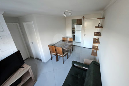 Excelente apartamento á venda de 2 dormitórios no CENTRO de São Carlos!