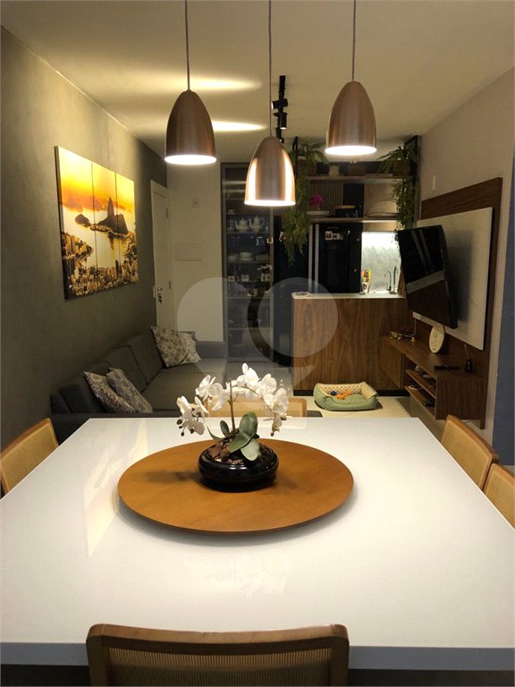 Apartamento à venda com 3 quartos, sendo 1 suíte, em Santo Amaro, São Paulo, SP