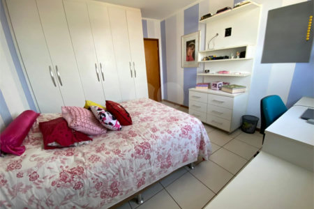 Apartamento no Edifício Portal da Vila