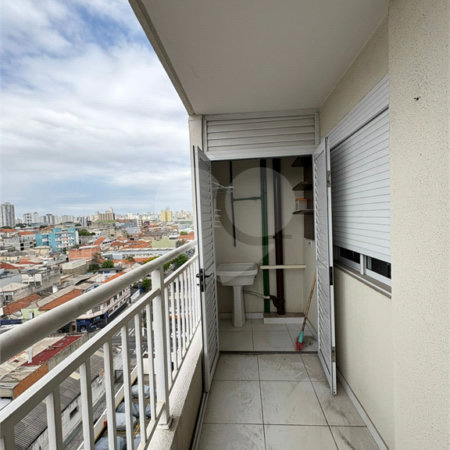 Apartamento à Venda na Rua Catumbi – 33m²