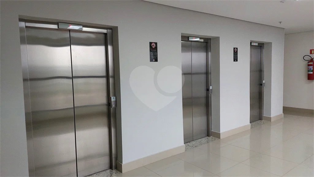 Sala Comercial com Vista para Pedra Grande - Ed. Carraro Tower