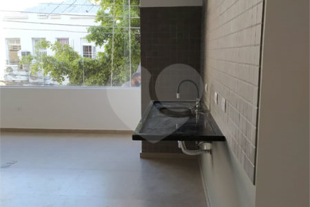 Apartamento totalmente reformado, nunca habitado, tipo loft para venda no Bom Retiro
