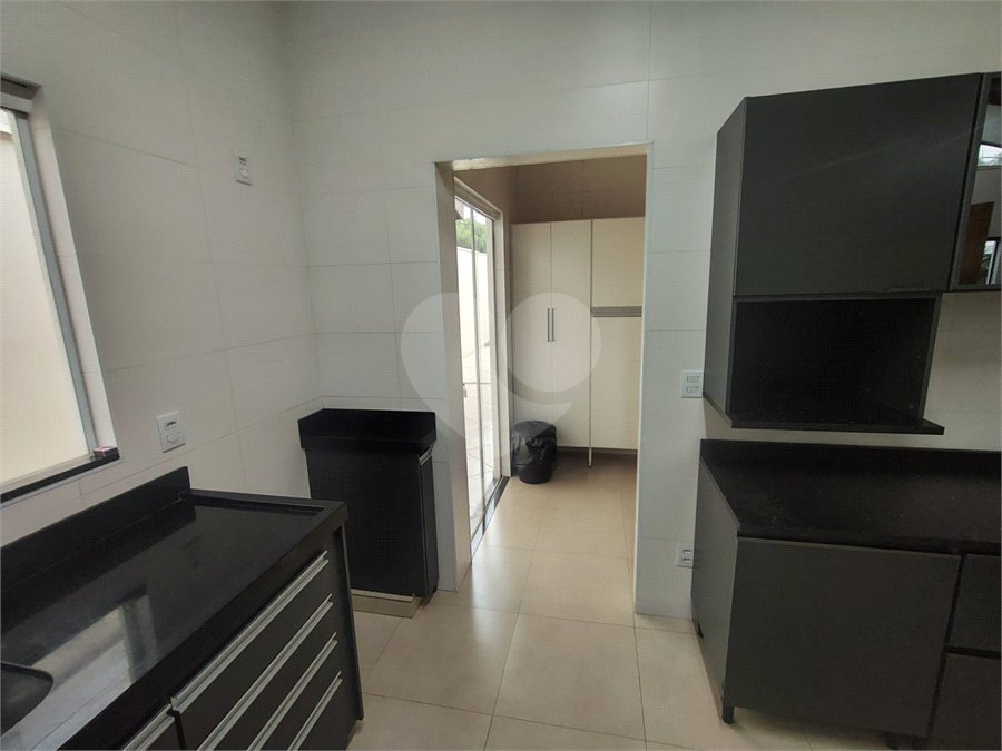 Casa à venda com 3 quartos, sendo 1 suíte,  no condomínio Bosque São Carlos, São Carlos - SP