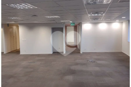 Conjunto comercial para locação na Vila Olímpia 384,81 m², 7 vagas de garagem
