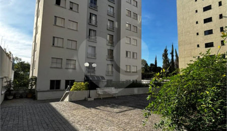 Apartamento à venda com 3 quartos em Caxingui, São Paulo, SP