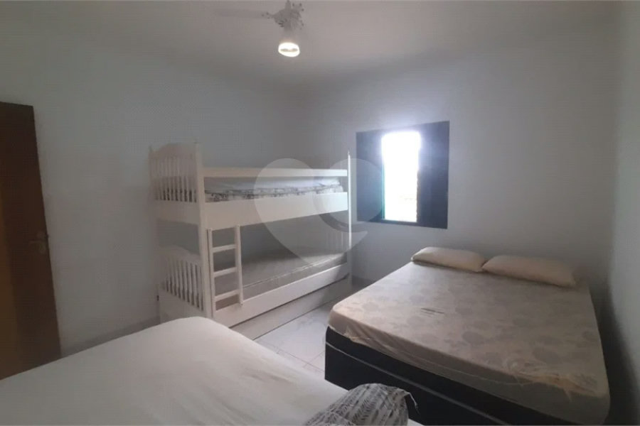Casa à venda com 2 quartos, sendo 1 suíte,  em Indaiá, Bertioga, SP