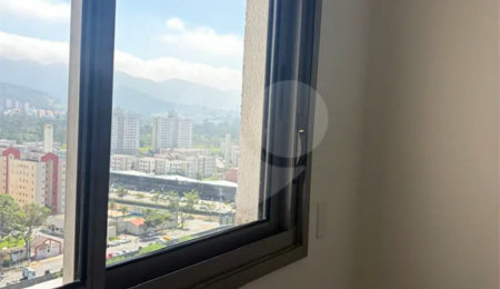 Apartamento à venda com 1 quarto em Vila Mogilar, Mogi das Cruzes, SP