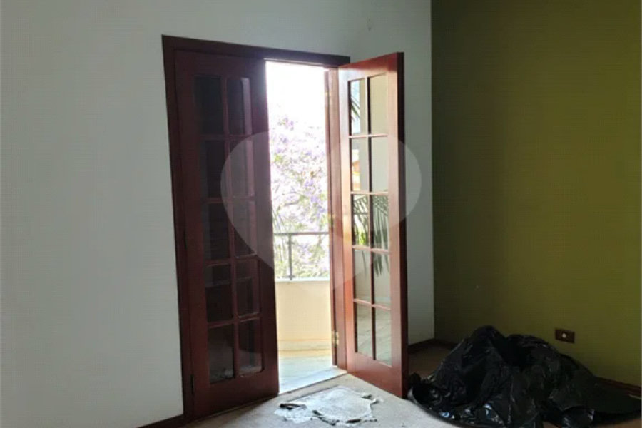 Casa à venda ou para alugar com 5 quartos, sendo 2 suítes, em Jardim Dos Estados, Poços de Caldas - MG