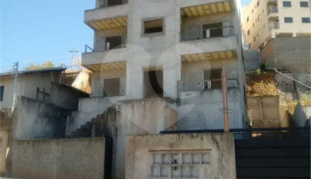 Apartamento à venda com 16 quartos em Jardim Vitória V, Poços de Caldas, MG