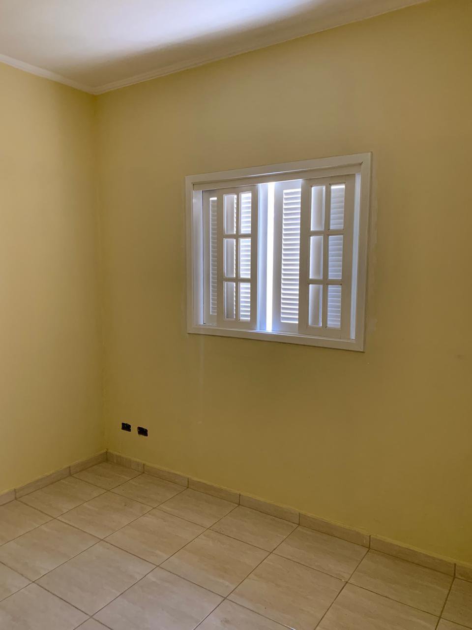 Casa à venda com 2 quartos, sendo 1 suíte, em Nova Itanhaém, Itanhaém - SP