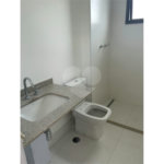 Apartamento à venda com 3 suítes em Campo Belo, São Paulo, SP