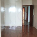 Apartamento no Condomínio Torello Dinucci