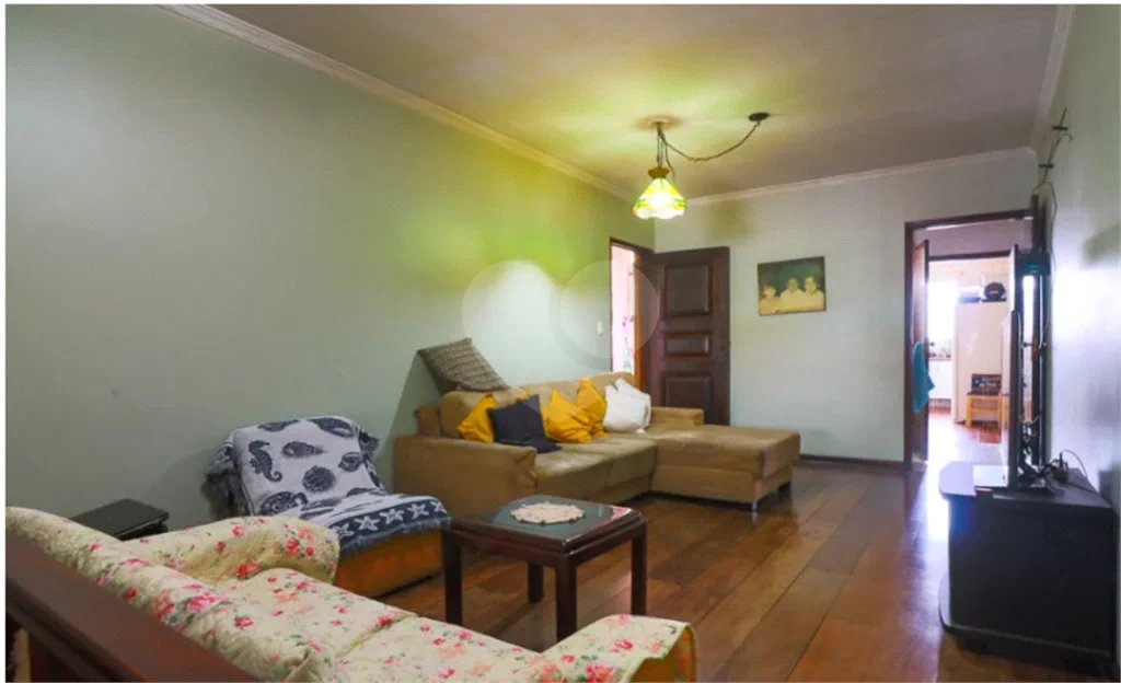 Casa com 210m² , 3 dormitórios , sendo 1 suíte , 2 vagas , à venda no Jabaquara.