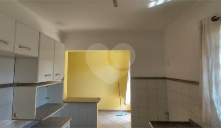 Apartamento à venda com 2 quartos, sendo 1 suíte,  em Jardim Gibertoni, São Carlos, SP