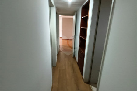 Apartamento á venda 3 dormitórios Vila Andrade, São Paulo - SP