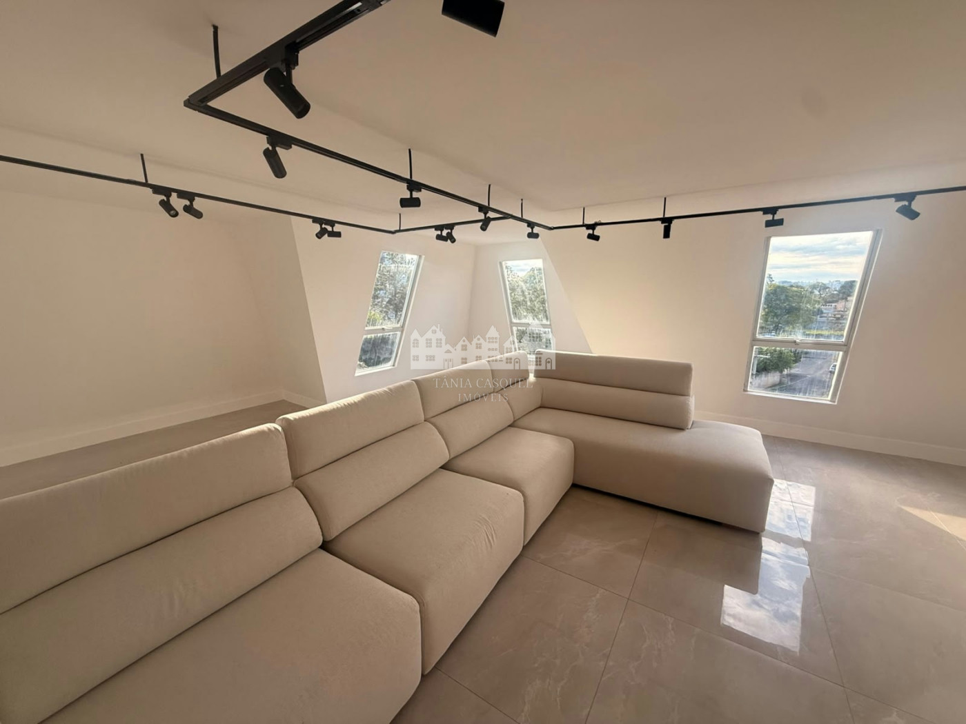 Apartamento à venda ou para alugar com 3 quartos, sendo 1 suíte,  em Itapetinga, Atibaia, SP