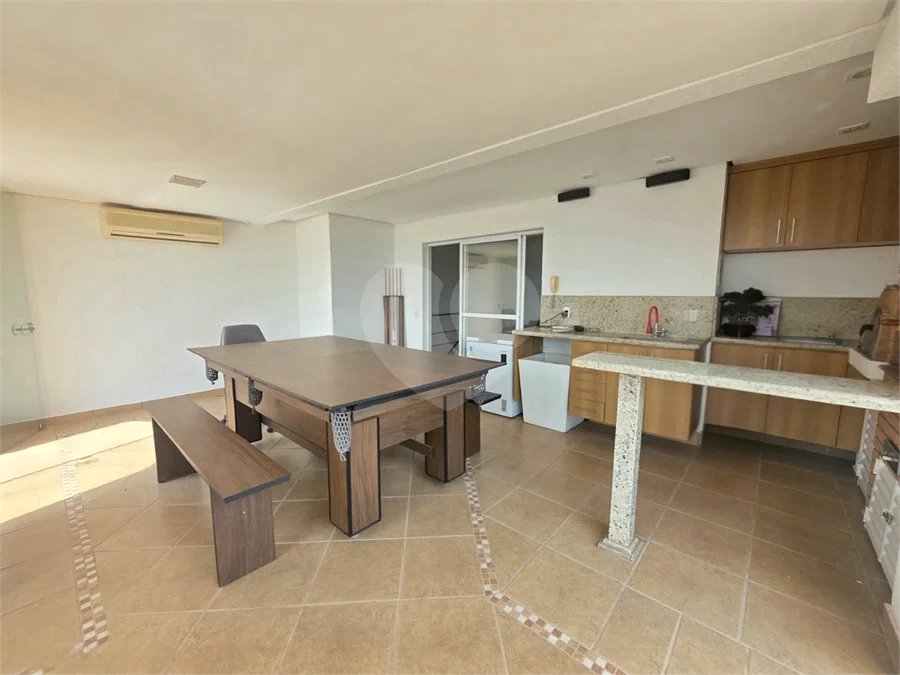 Apartamento / Cobertura Duplex a Venda no Edifício Roma em Vinhedo/SP