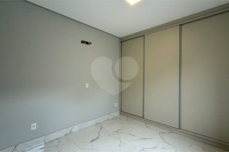 Casa à venda ou para alugar com 3 quartos, sendo 1 suíte,  no condomínio Residencial Mônaco, Piracicaba - SP
