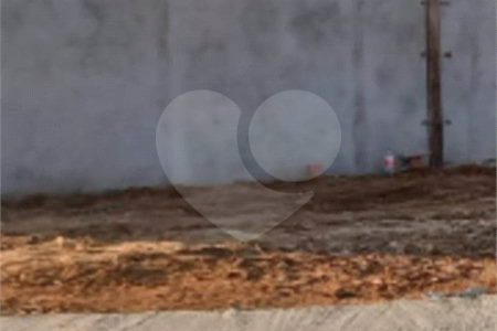 Terreno com 250,00 m² de área total, na Vila Carmem .