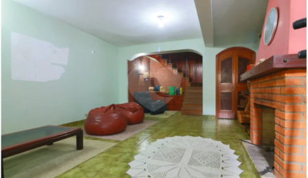 Casa à venda com 3 quartos, sendo 1 suíte,  em Parque Jabaquara, São Paulo, SP
