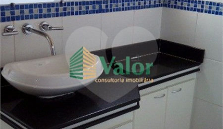 Apartamento à venda com 3 quartos, sendo 1 suíte, no Centro, Ribeirão Preto, SP