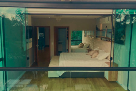 Casa de Alto Padrão à venda com 4 quartos, sendo 1 suíte, em condomínio, Cotia - SP