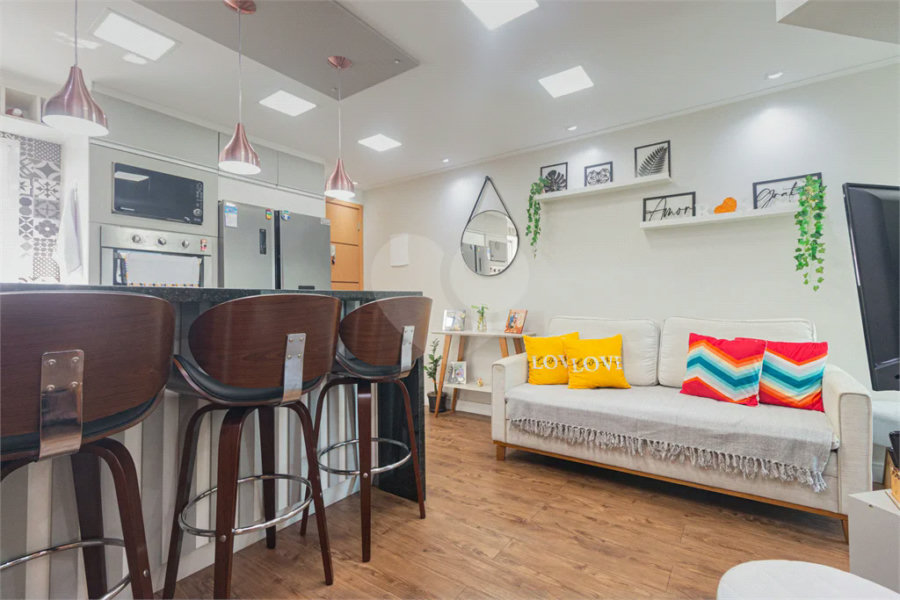 Apartamento com 2 Quartos e 1 banheiro à Venda, 50 m2 no Centro de Diadema SP