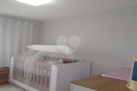 Apartamento à Venda – Condomínio Vila Verde Sabará 3 dormitórios 1 suíte.