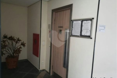 Apartamento com 3 dormitórios , sendo 1 suíte ,2 vagas , à venda no bairro da Moóca.