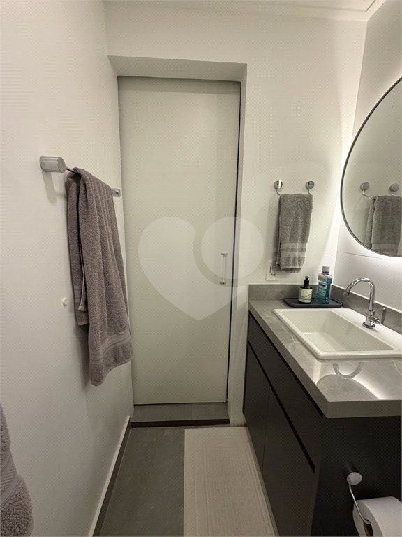 Pronto para Morar Apartamento 1 Dormitório à venda de 47m² com 1 vaga na garagem Condomínio Landing Campo Belo Aceita e estuda Permuta.