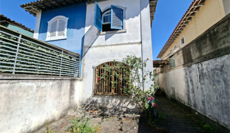 Sobrado à venda com 3 quartos, sendo 1 suíte,  em Jardim Esmeralda, São Paulo, SP