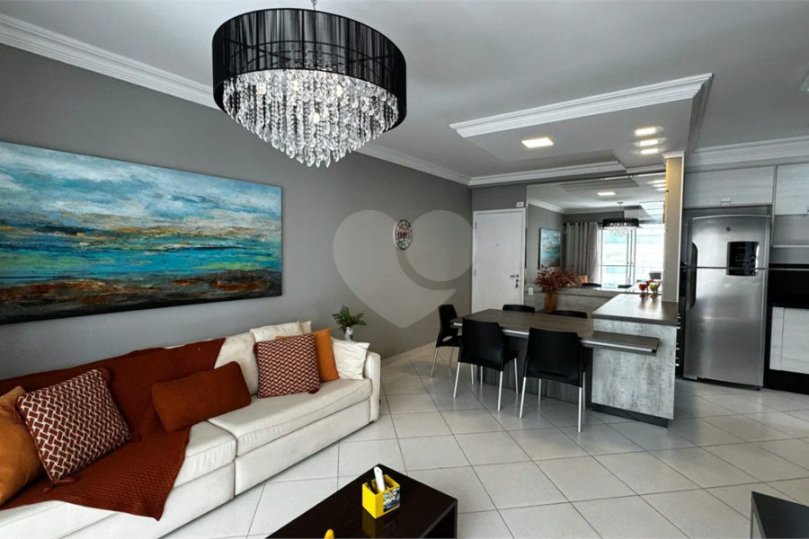 Apartamento à venda com 3 quartos, sendo 2 suítes, em Riviera de São Lourenço, Bertioga, SP