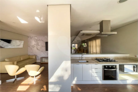 Apartamento à venda com 3 quartos, sendo 1 suíte, em Santo Amaro, São Paulo, SP