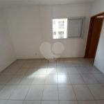 Apartamento no Condomínio Veneza