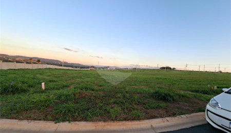 Terreno à venda no condomínio Portoville Praças do Haras, Atibaia - SP
