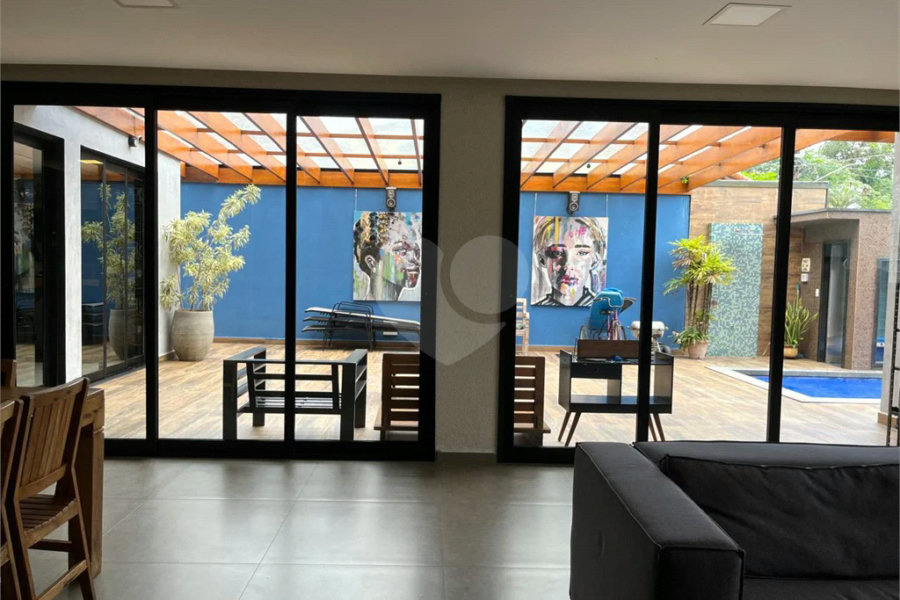 Casa à venda com 4 suítes em Boracéia, São Sebastião, SP