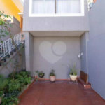 Sobrado Jardim França, com 03 dormitórios