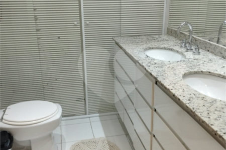 Duplex à venda com 3 suítes em Cerqueira Cesar, São Paulo, SP