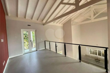 Casa a Venda no Condomínio Morada do Sol em Vinhedo/SP