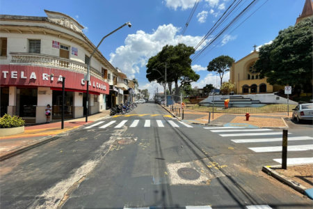 Prédio comercial no Centro de São Carlos