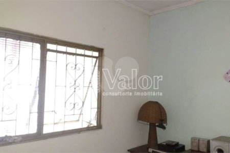 Casa térrea no Jd Hikari são Carlos