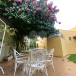 Casa térrea no Condomínio Parque Faber I