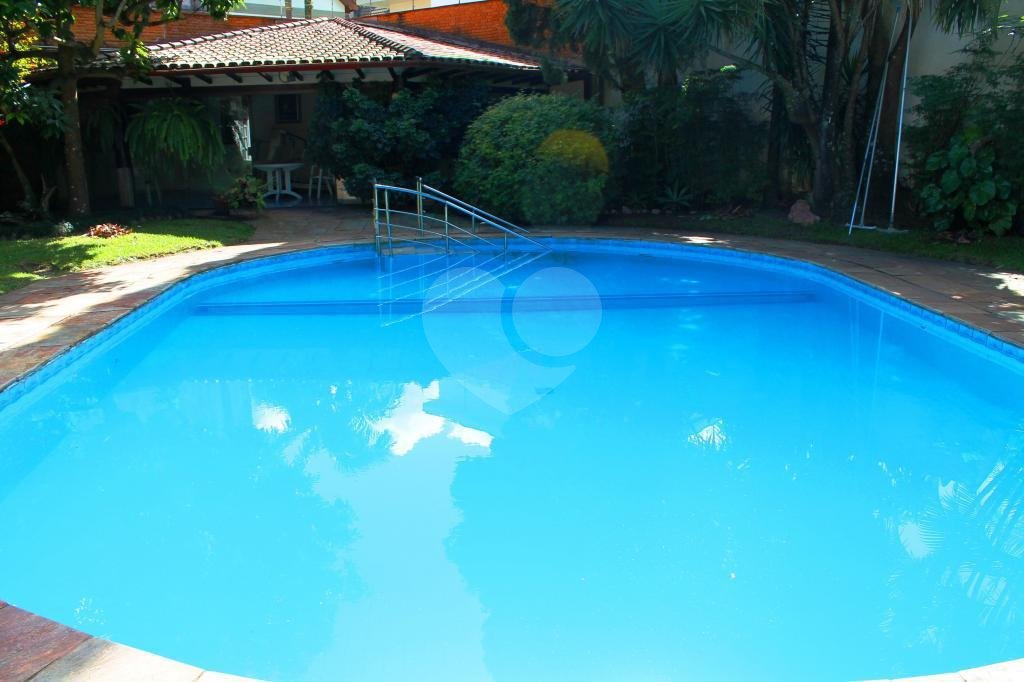 Casa Térrea à venda com 3 quartos, sendo 1 suíte, em Granja Julieta, São Paulo, SP